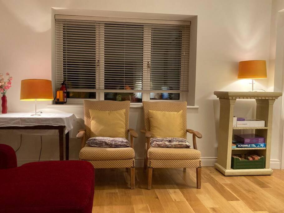 2 Quay Road, Killala. Stunning Sea Front Cottage Екстер'єр фото