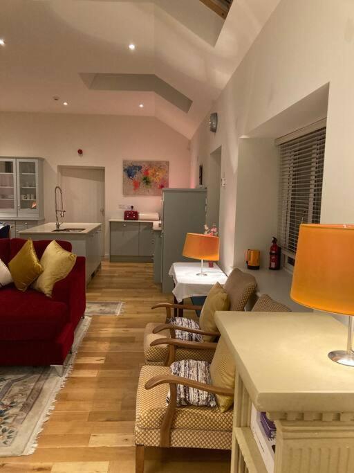 2 Quay Road, Killala. Stunning Sea Front Cottage Екстер'єр фото